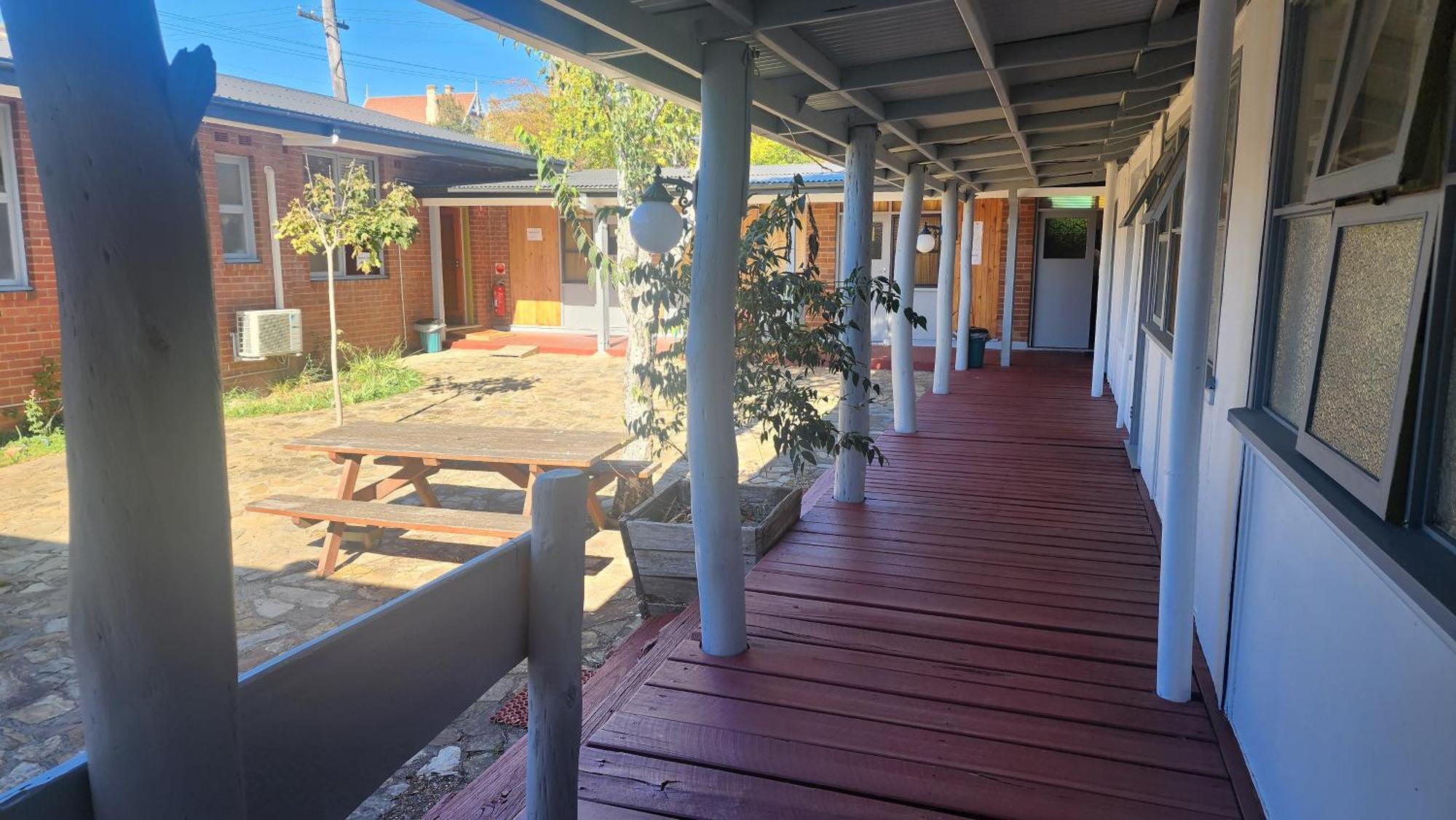 Bunkhouse Motel Cooma Exteriör bild